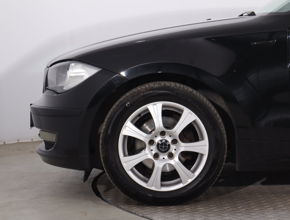 BMW 1