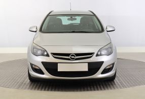 Opel Astra - 2014