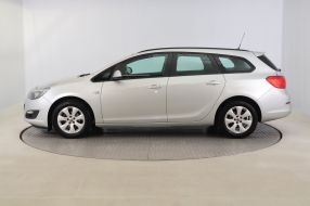 Opel Astra - 2014