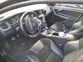 Volvo V60 - 2015