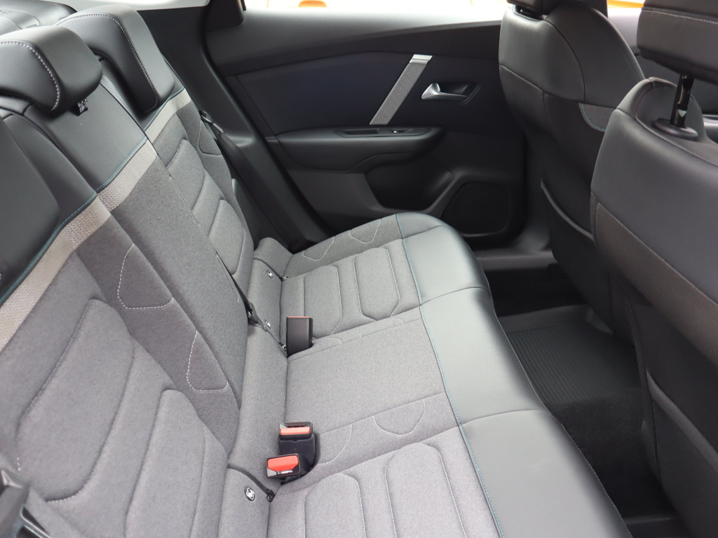 Citroen C4 X