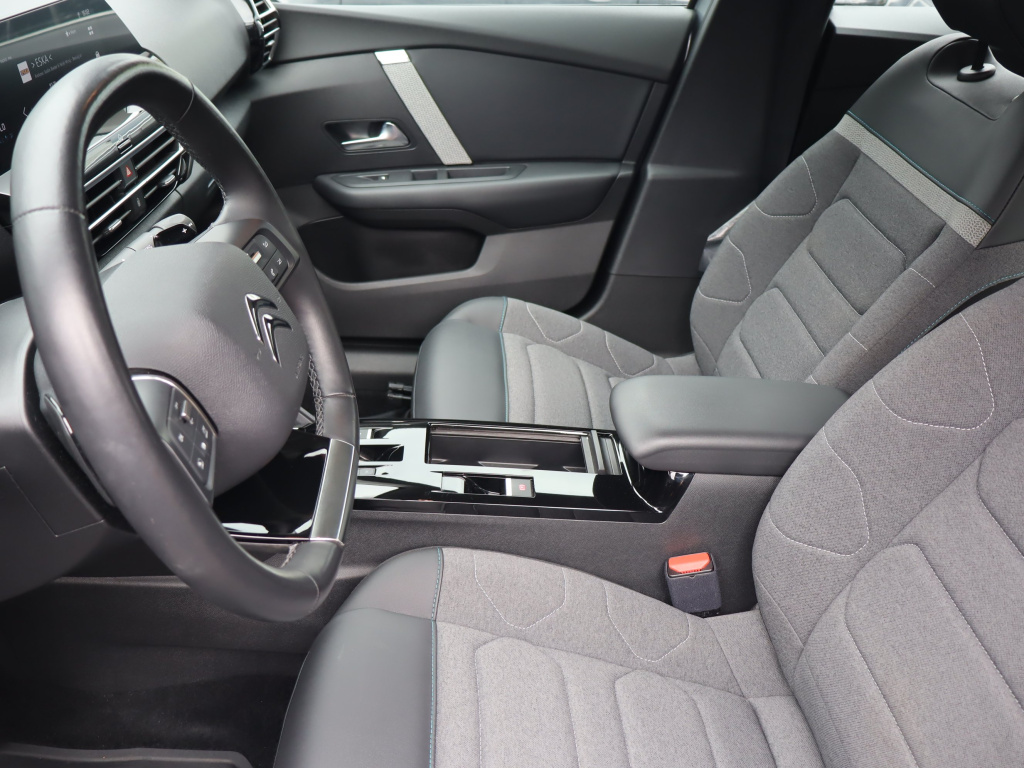 Citroen C4 X