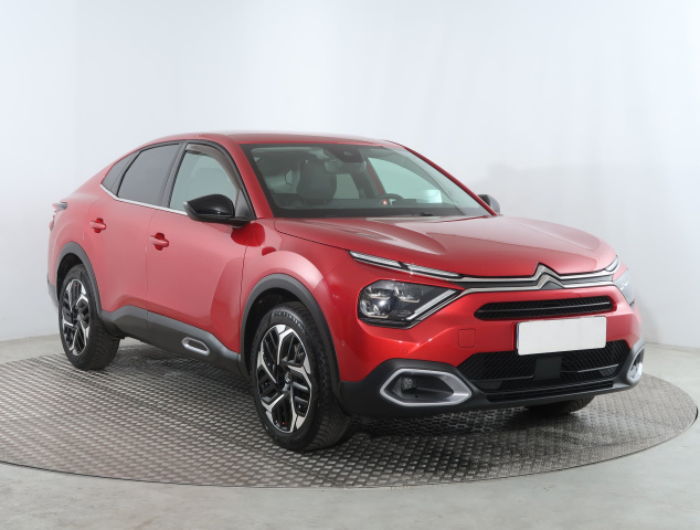Citroen C4 X 2023