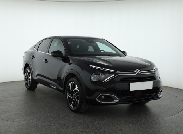 Citroen C4 X 2023