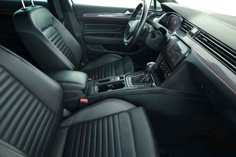 Volkswagen Passat, 2020