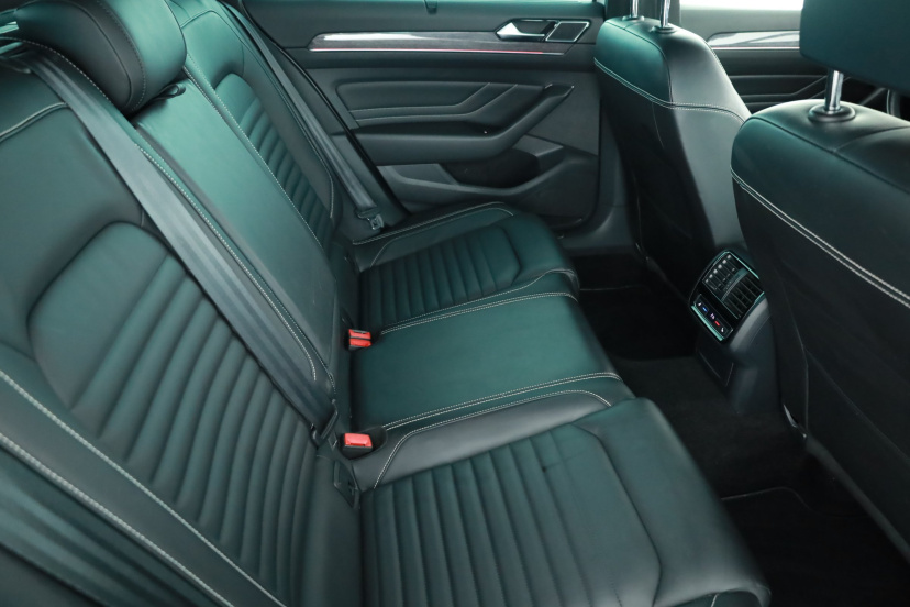 Volkswagen Passat, 2020