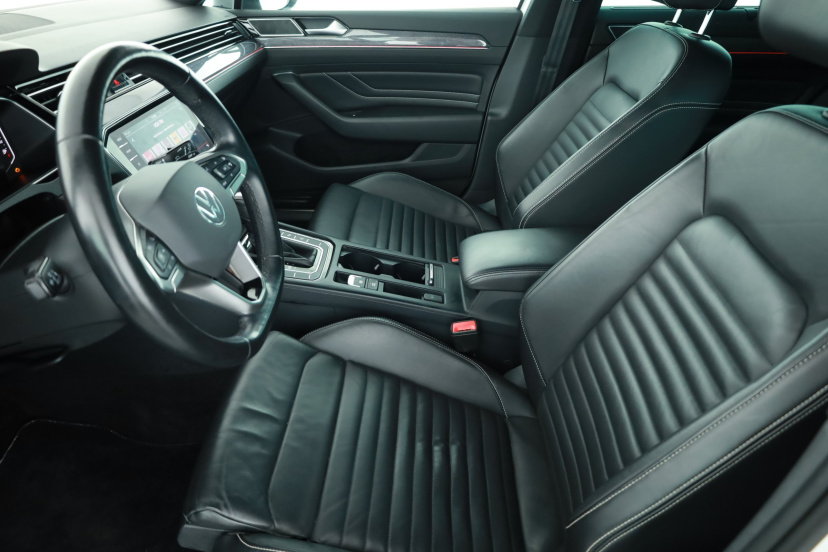 Volkswagen Passat, 2020