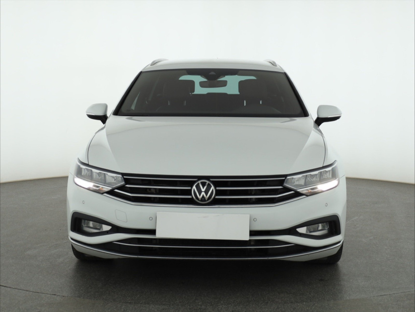 Volkswagen Passat, 2020