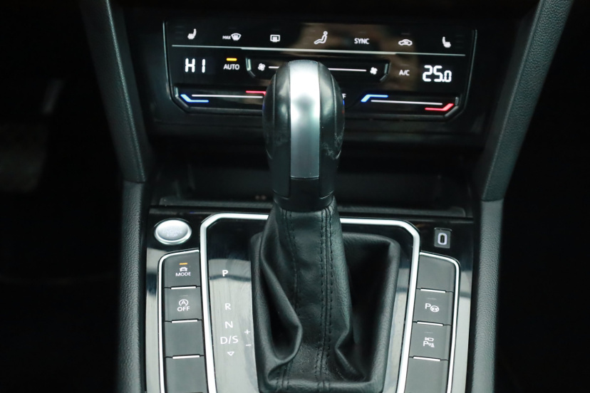 Volkswagen Passat, 2020