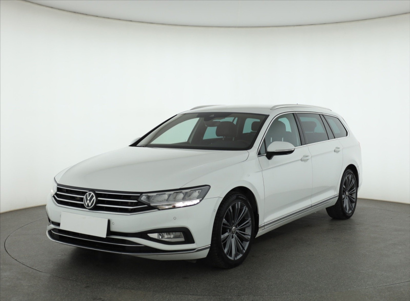 Volkswagen Passat, 2020