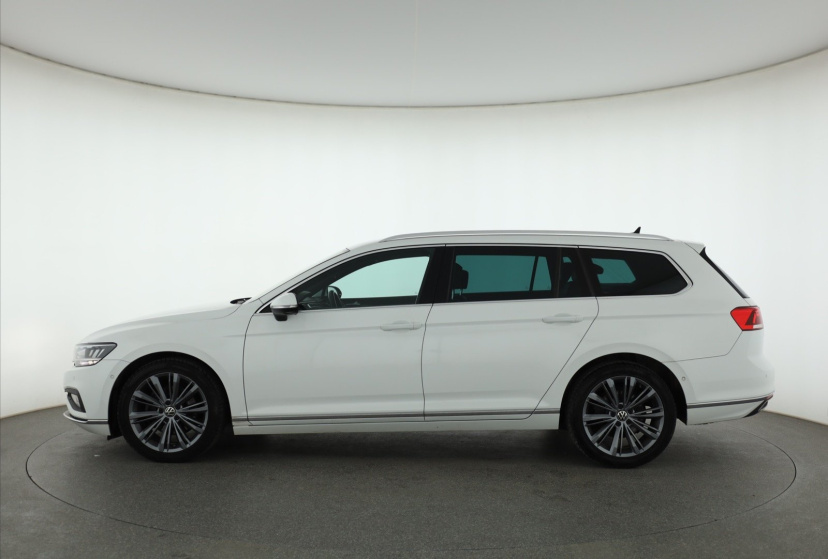Volkswagen Passat, 2020