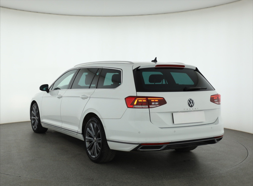 Volkswagen Passat, 2020