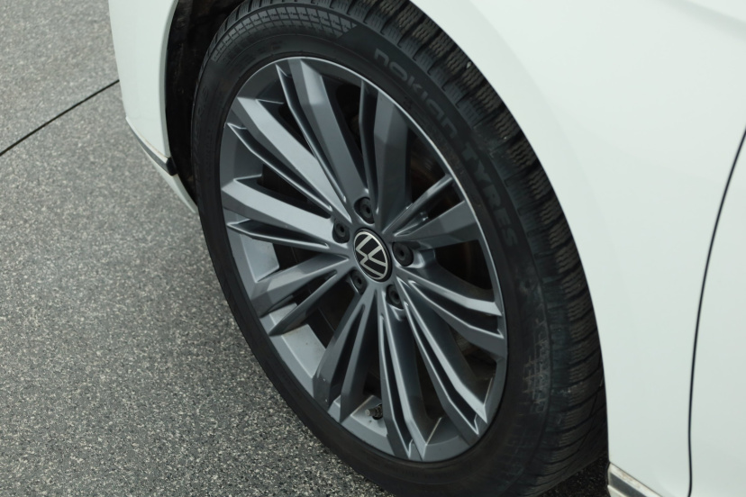 Volkswagen Passat, 2020