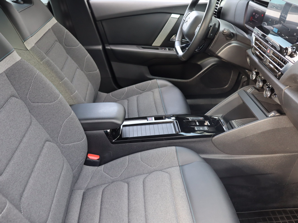 Citroen C4 X