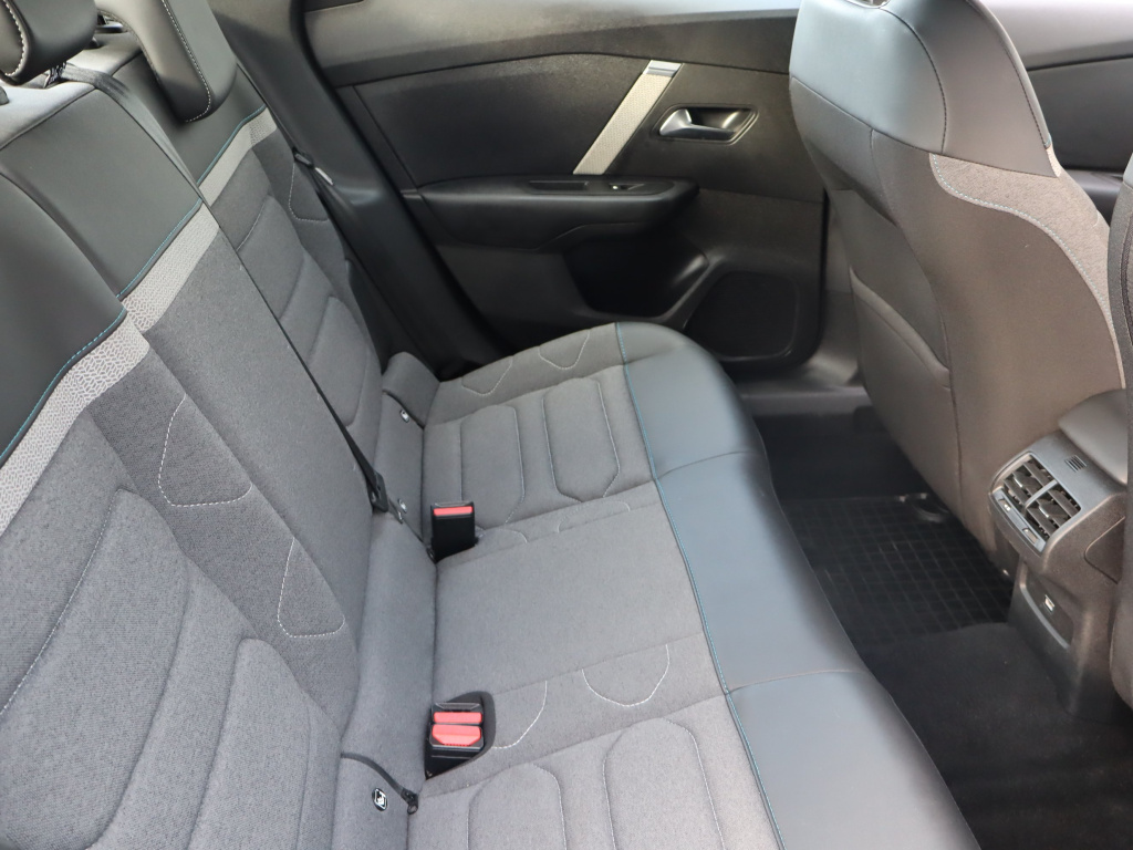 Citroen C4 X