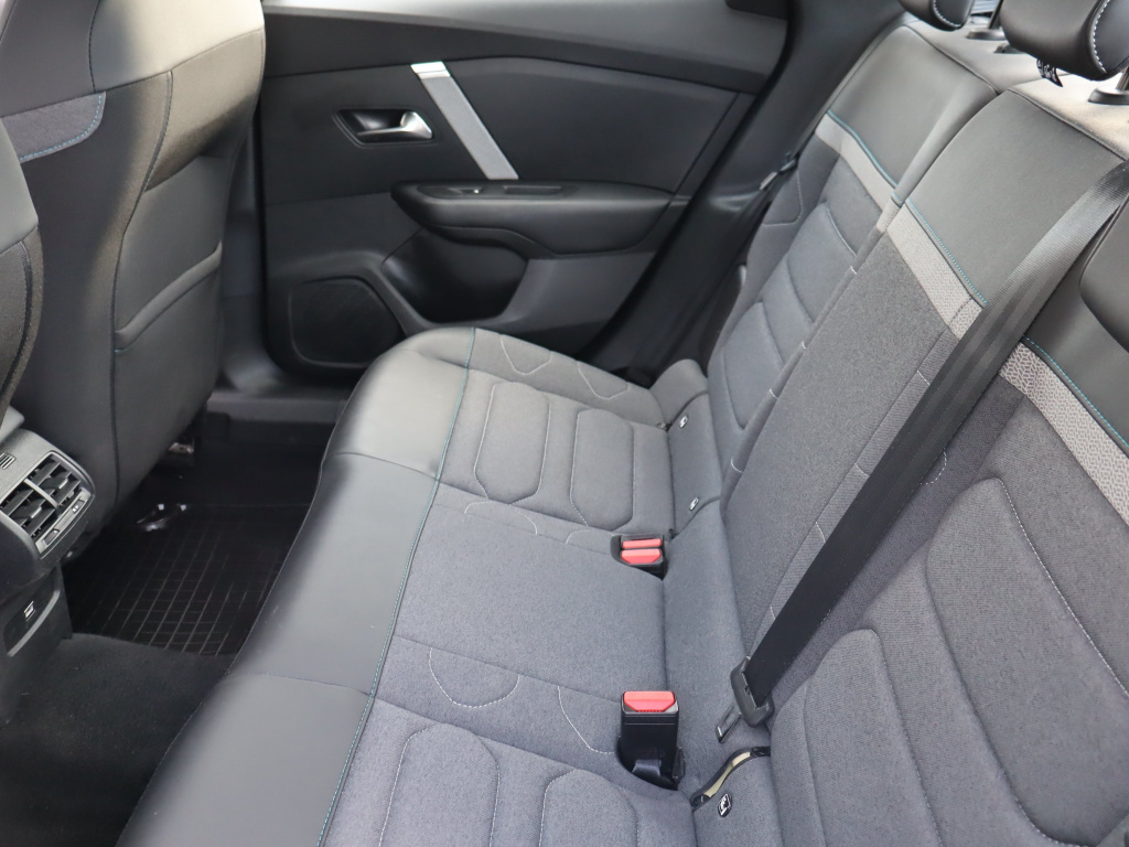 Citroen C4 X