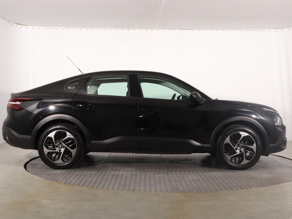 Citroen C4 X