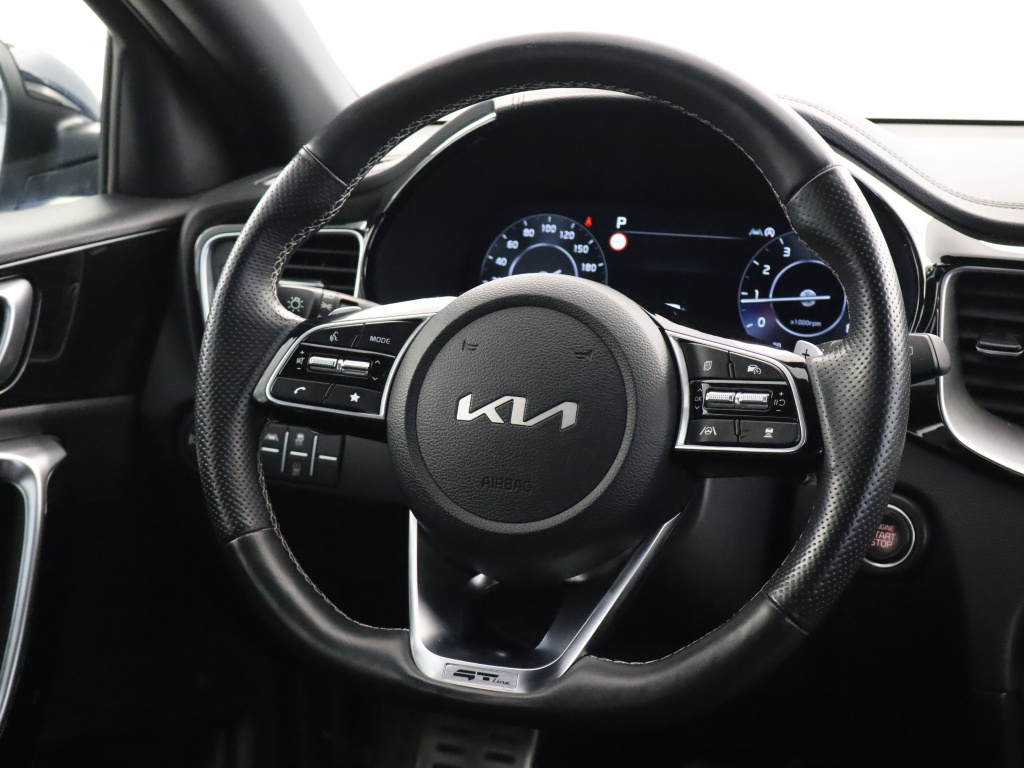 Kia ProCeed
