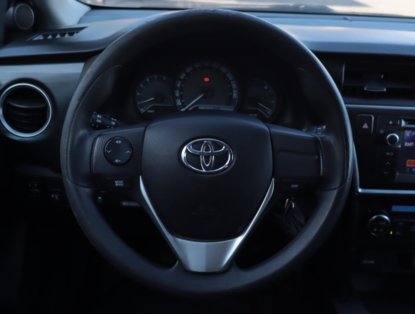 Toyota Auris, 2014