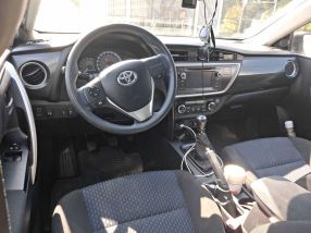 Toyota Auris - 2014