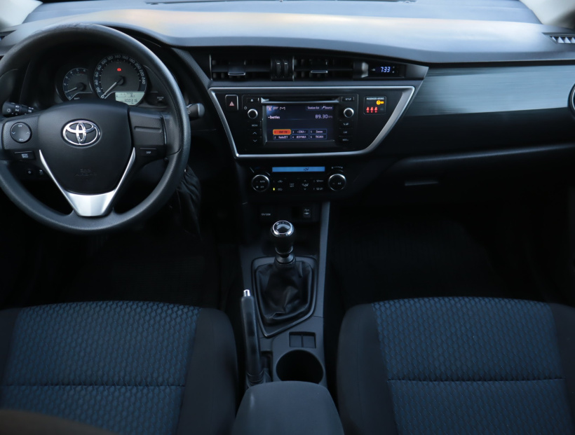 Toyota Auris, 2014