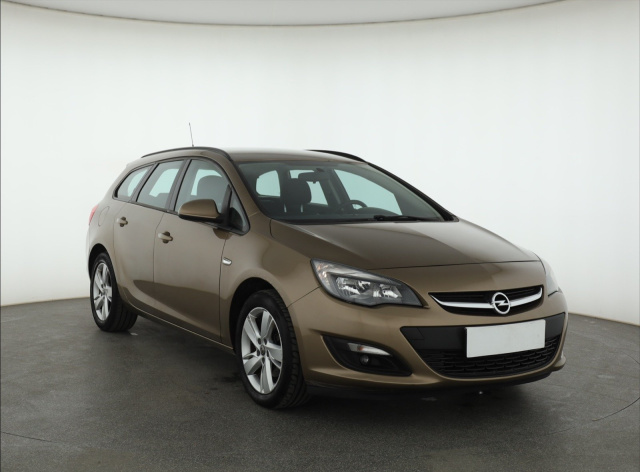 Opel Astra 2014