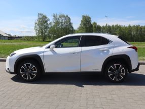 Lexus UX - 2021