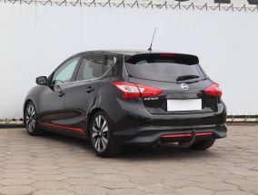 Nissan Pulsar - 2015