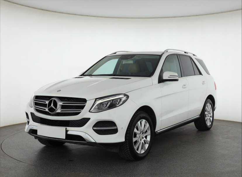 Mercedes-Benz GLE, 2016