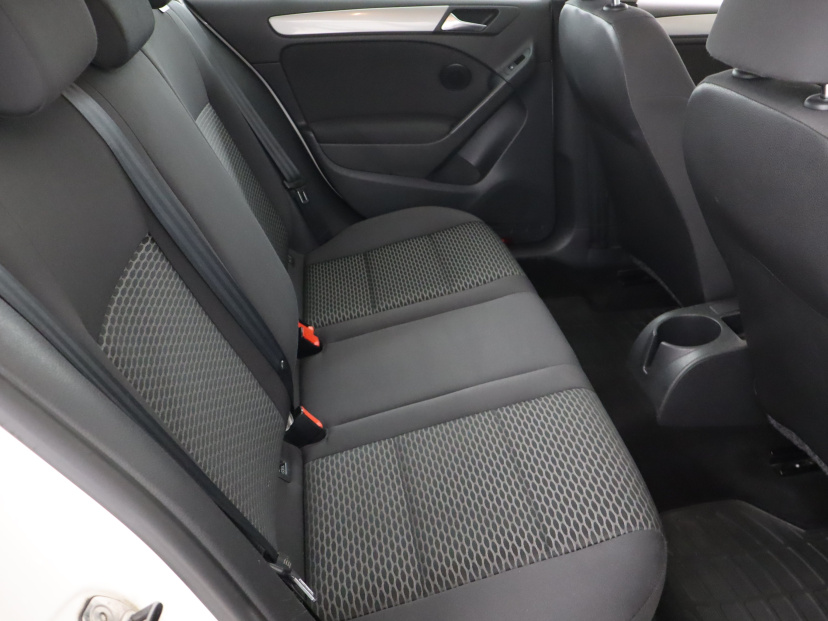 Volkswagen Golf, 2010