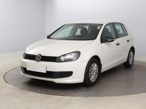 Volkswagen Golf - 2010