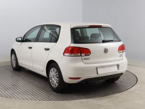 Volkswagen Golf - 2010