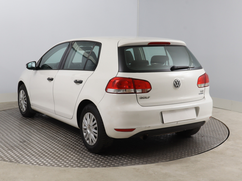 Volkswagen Golf, 2010