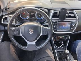 Suzuki SX4 S-Cross - 2013