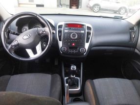 Kia Ceed - 2011