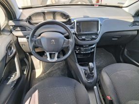 Peugeot 208 - 2017