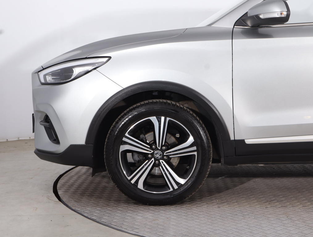 MG ZS SUV