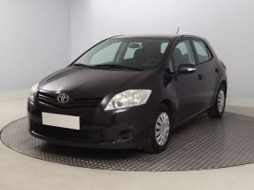 Toyota Auris - 2010
