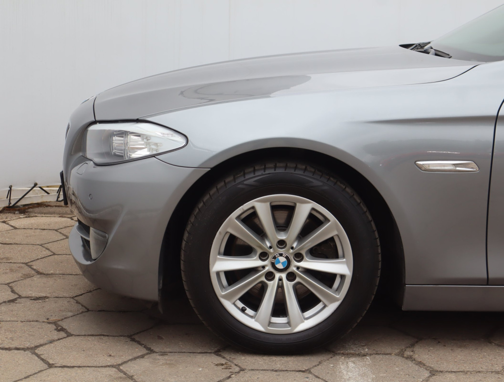 BMW 5