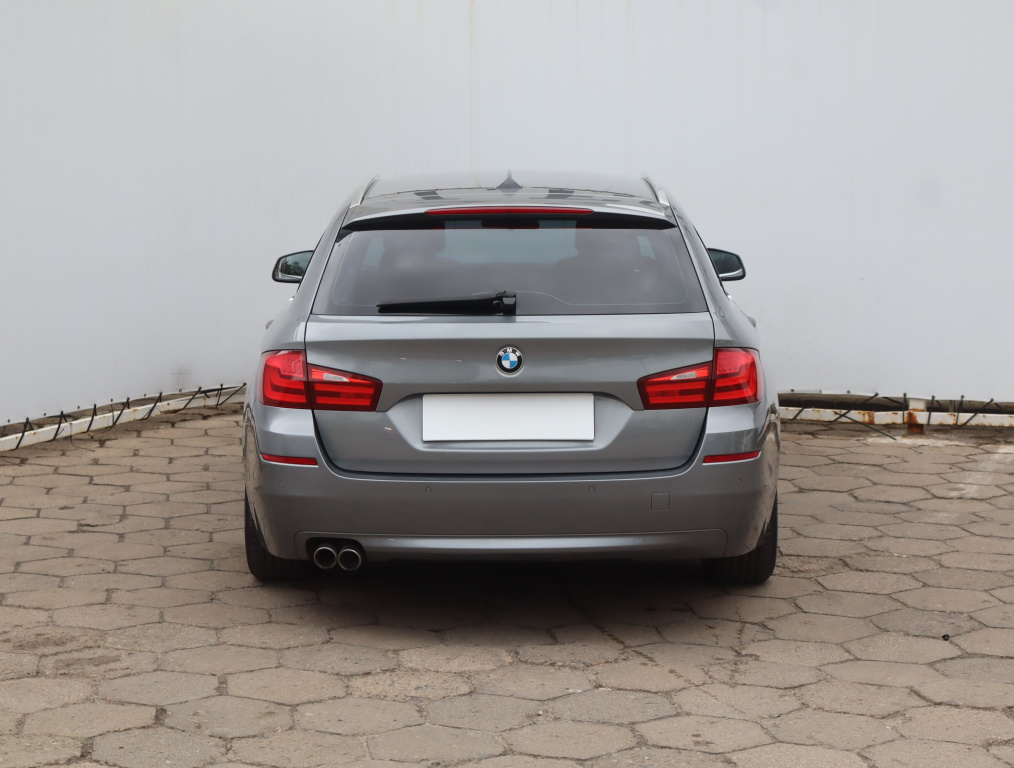 BMW 5