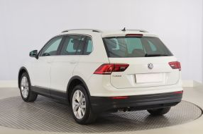 Volkswagen Tiguan - 2019
