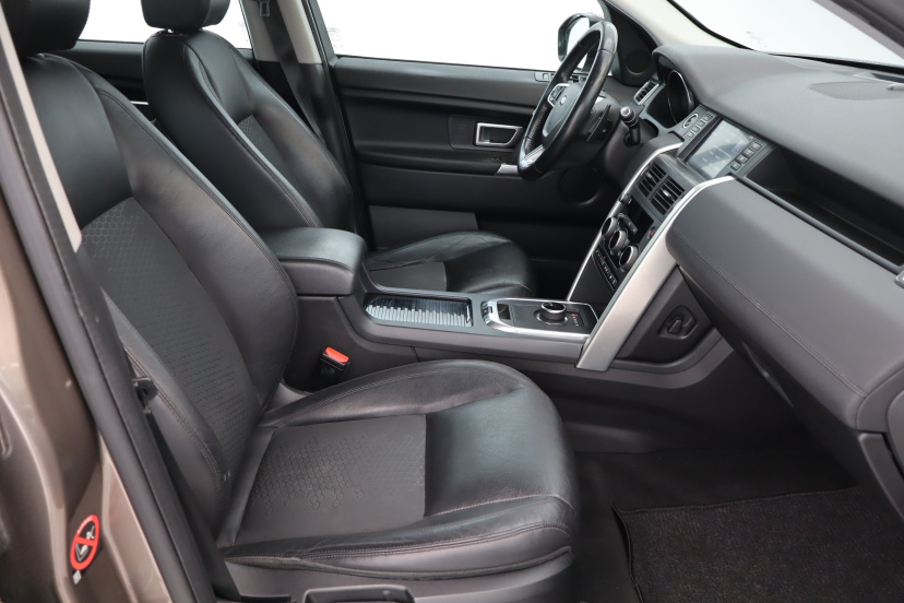 Land Rover Discovery Sport, 2016