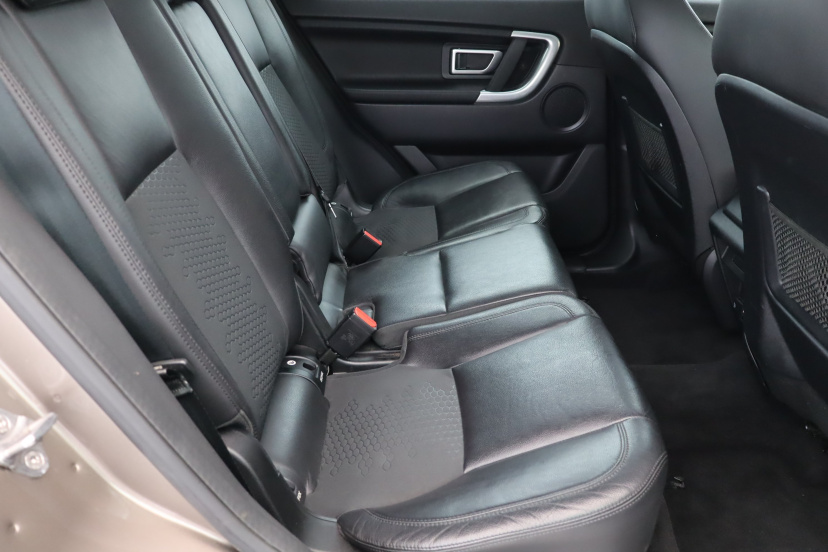 Land Rover Discovery Sport, 2016