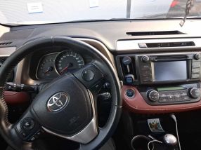 Toyota RAV 4 - 2015