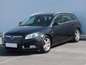 Opel Insignia - 2010