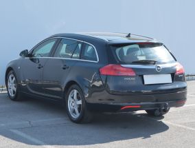 Opel Insignia - 2010