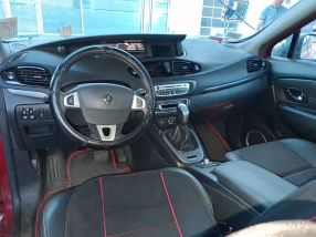 Renault Scenic - 2011
