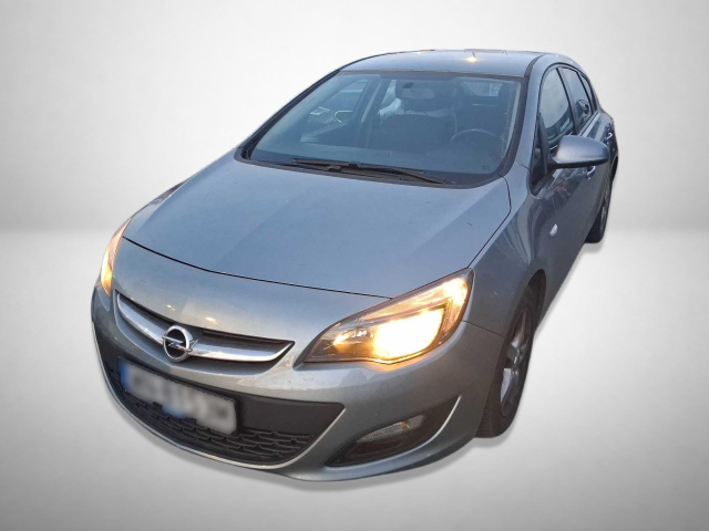 Opel Astra 2013