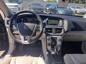 Volvo V40 - 2015