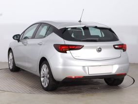 Opel Astra - 2020